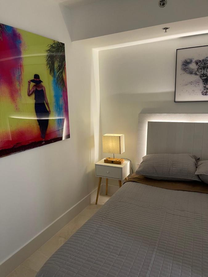 Downtown Brickell Bay & Pool View 4 Bedrooms Apartamento