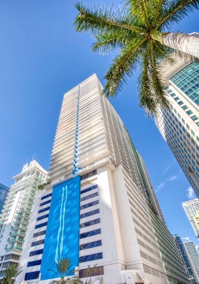 Apartamento Downtown Brickell Bay & Pool View 4 Bedrooms *